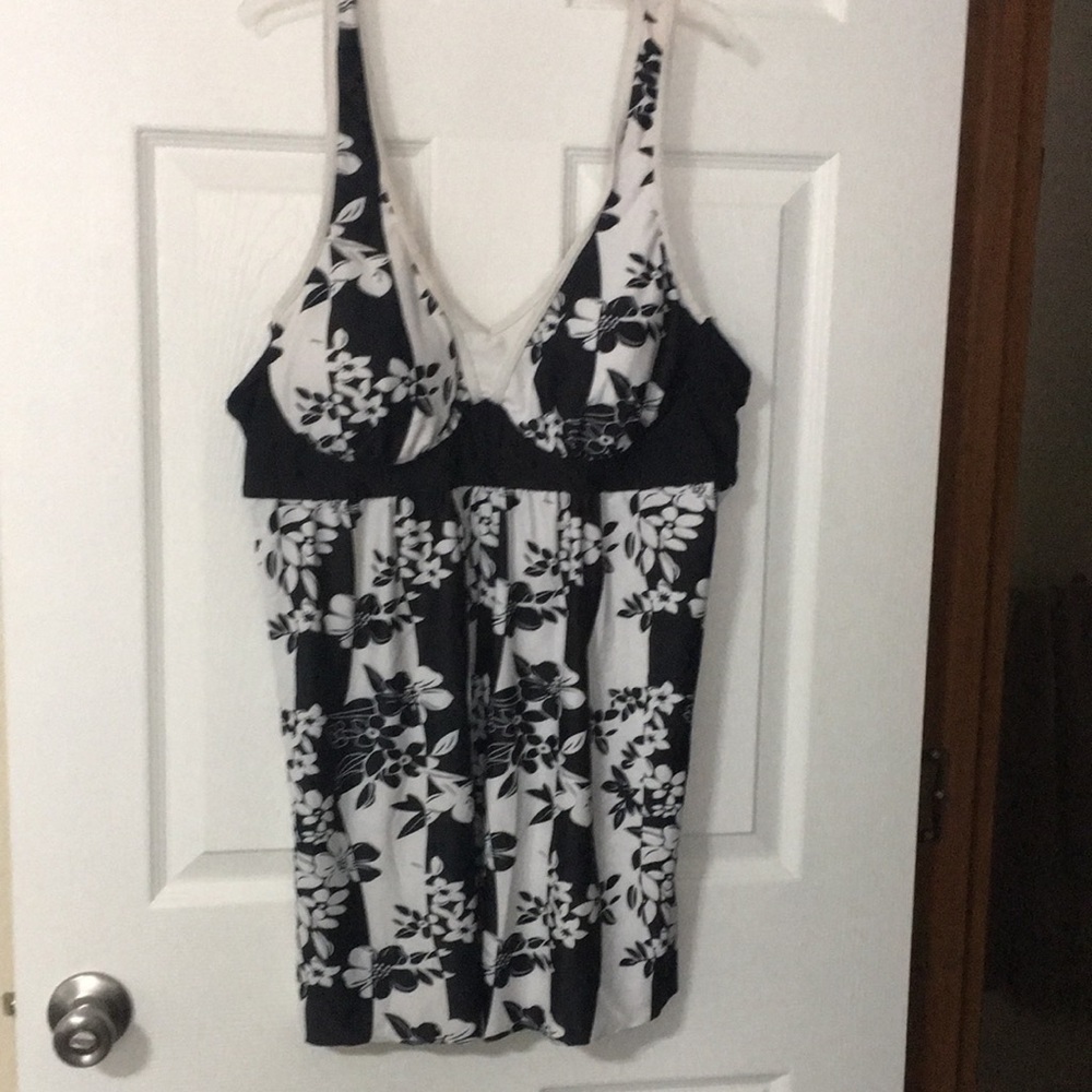 Swimwear top